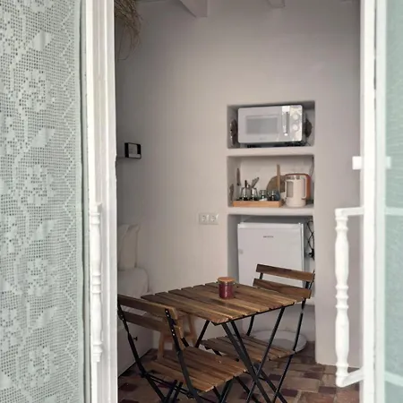 Mini Hibiscus Apartment Vejer de la Frontera